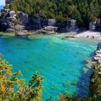 turquoise water in tobermory